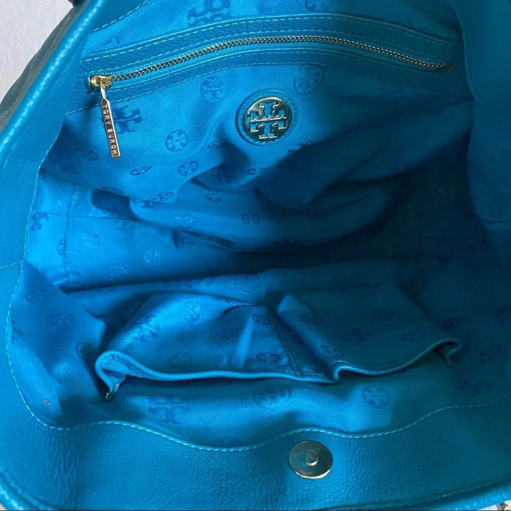 Tory Burch Teal logo Hobo 2 way Bag